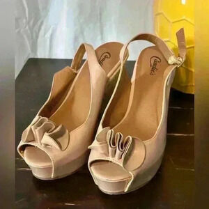 GUC Candies Espadrille Wedge Heeled Sandals. Peep Toe. Bow. Nude Color. Size 7.5